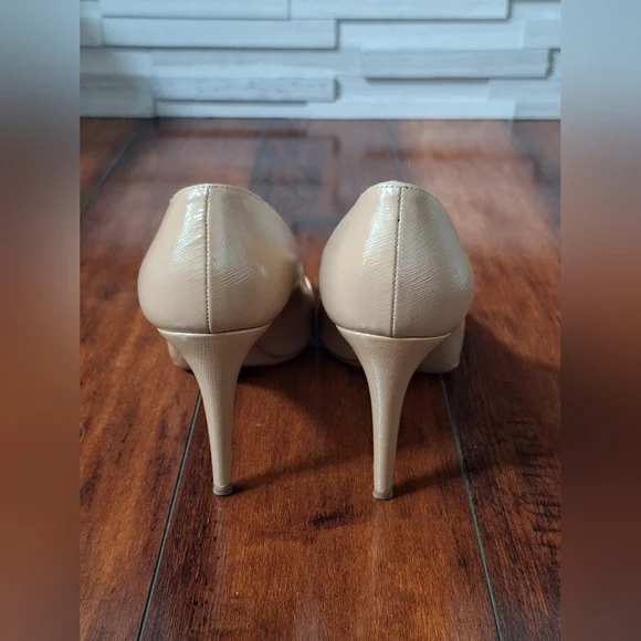 PRADA Women's Nude Patent Leather Stiletto Heels EU 40 US 10